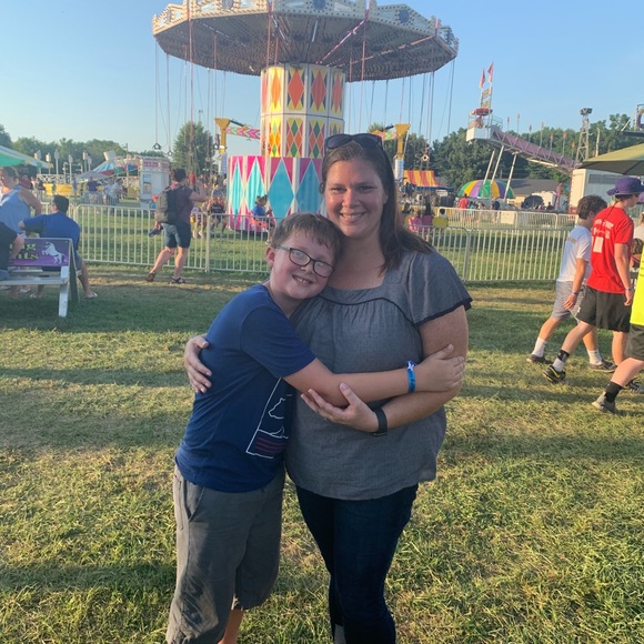 Meet your Posher, Chelsey - Picture 3 of 8